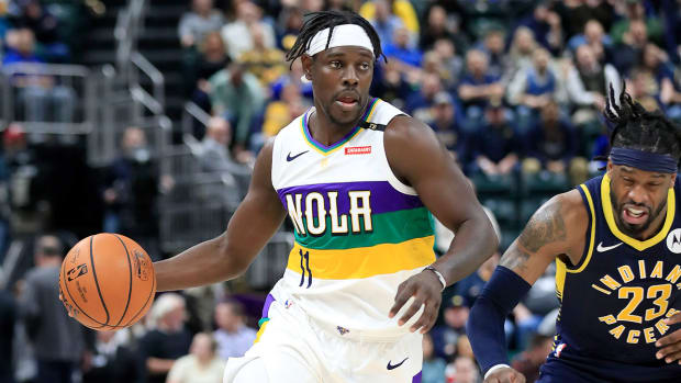 jrue-holiday-pelicans-ninja-headband.jpg